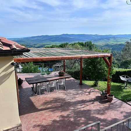 Casa Di Coraggio Villa โวลแตร์รา ภายนอก รูปภาพ