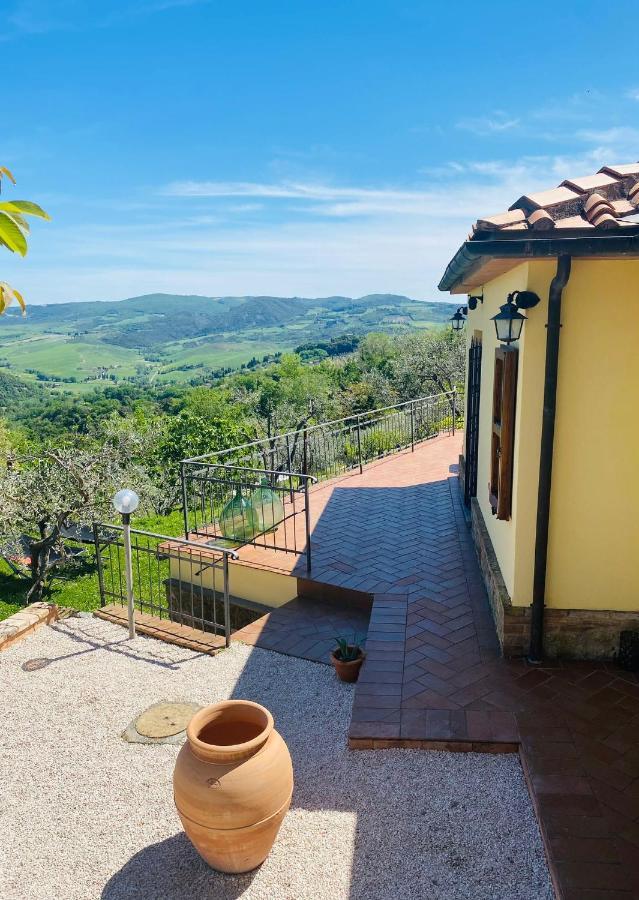 Casa Di Coraggio Villa โวลแตร์รา ภายนอก รูปภาพ