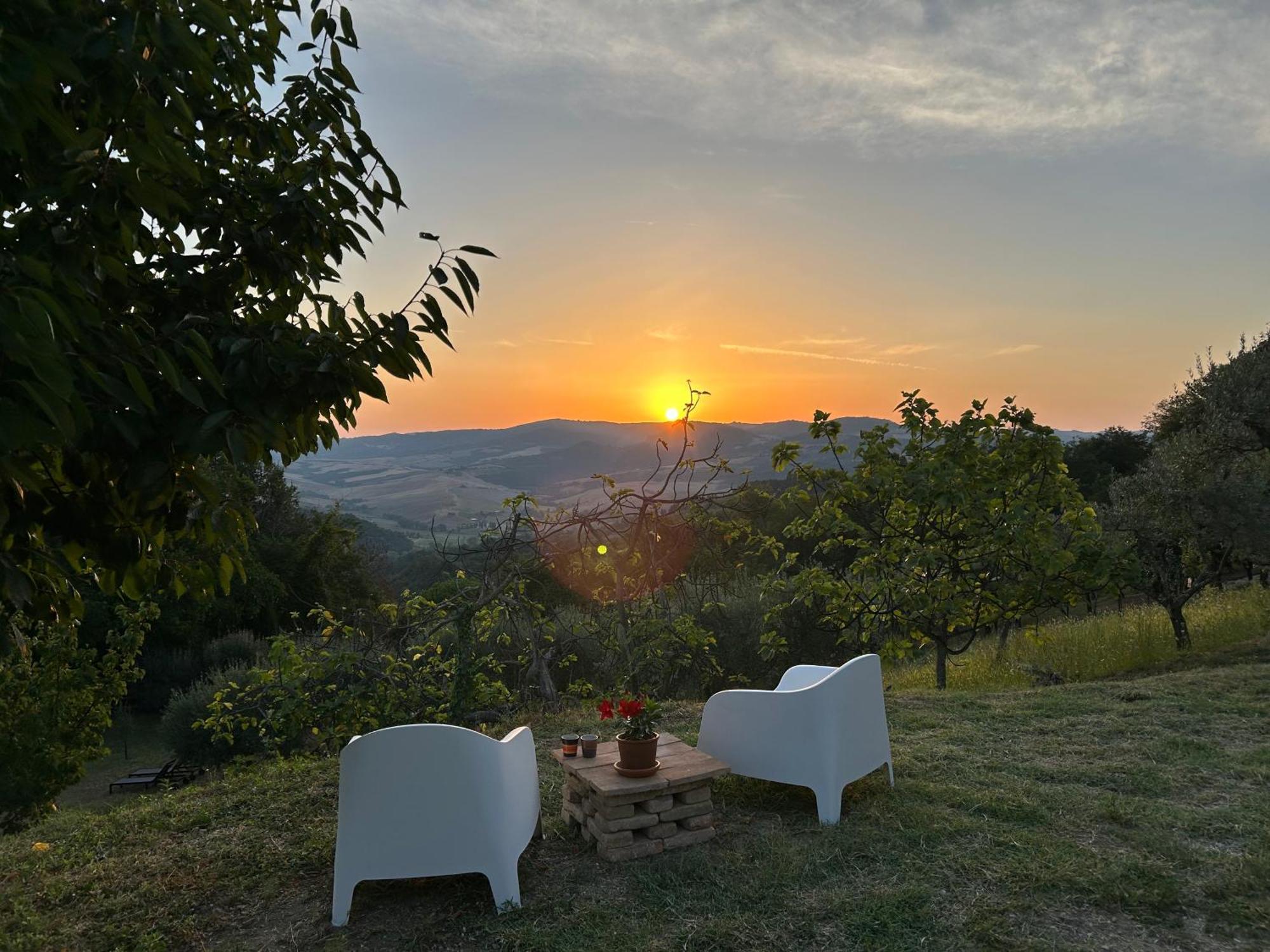 Casa Di Coraggio Villa โวลแตร์รา ภายนอก รูปภาพ