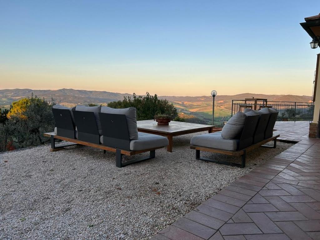 Casa Di Coraggio Villa โวลแตร์รา ภายนอก รูปภาพ